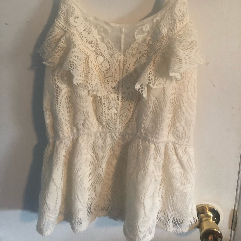 Off-white Lace camisole/tank